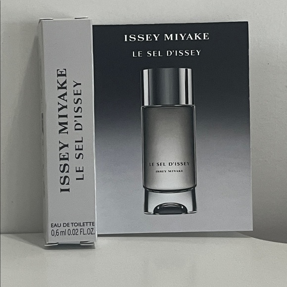 3 ISSEY MIYAKE TRAVEL SPRAYS-NWT - Picture 2 of 4